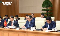 Prime Minister urges to promote Vietnam-Mongolia Inter-government Committee mechanism to boost ties