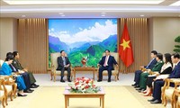 Vietnam prioritizes comprehensive cooperation with Cambodia, says PM