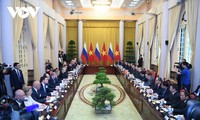 Vietnam, Russia sign several cooperative agreements during Putin’s visit