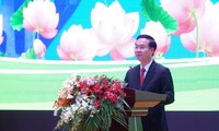 Phát triển mối quan hệ hữu nghị vĩ đại và đoàn kết đặc biệt Lào - Việt Nam