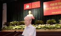 Tổng Bí thư Nguyễn Phú Trọng: Thành phố Hồ Chí Minh cần quyết tâm đổi mới, nỗ lực phát huy tốt vai trò đầu tàu, động lực