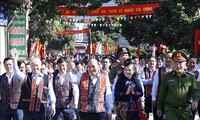 Chủ tịch nước Nguyễn Xuân Phúc dự Ngày hội đại đoàn kết tại Lai Châu