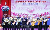 Chủ tịch nước Nguyễn Xuân Phúc: Đại học Kinh tế quốc dân phấn đấu gia nhập trường đại học tốt nhất thế giới