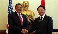 US Defense Secretary visits Vietnam for comprehensive cooperation