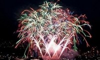 Vietnam sets off fireworks in Canada 