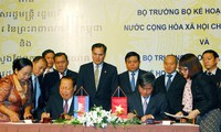 Vietnam, Cambodia boost ties in planning, statistics