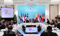 PM attends first plenary of 32nd ASEAN Summit