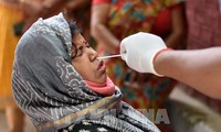 India hits world record of 314,000 new daily cases of coronavirus