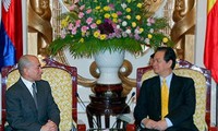 Reafirman en Hanoi las relaciones tradicionales de amistad Vietnam-Cambodia