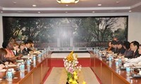 Banco Mundial promete apoyo a reestructuración económica de Vietnam