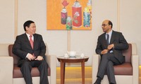 Vietnam y Singapur incrementan relaciones de cooperación económica