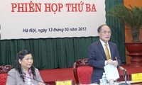 Vietnam define orientaciones de la enmienda constitucional