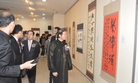Exhiben en Surcorea caligrafía del poemario “Diario de prisión” de Ho Chi Minh