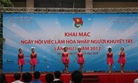 Localidades vietnamitas responden al Día nacional de los discapacitados