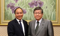 Japón aprecia aportes de Vietnam a la paz y el desarrollo de Asia