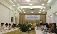 Seminario sobre reglamentos del Sindicato vietnamita en la Constitución de 1992