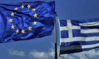 Eurozona sin lograr un acuerdo sobre préstamos para "salvar" a Grecia 