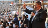 Egipto examina decreto del presidente sobre modificación de la Constitución 