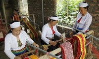 Inauguran IV exhibición sobre el tejido tradicional de países de la ASEAN 