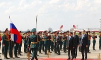 El primer ministro vietnamita inician su visita a Rusia