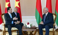 Prosiguen las actividades del Premier vietnamita en Bielorrusia  