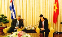 Inicia primer vicepresidente cubano visita oficial a Vietnam
