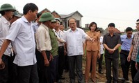 Presidente parlamentario inspecciona construcción de nuevo campo en Ninh Binh