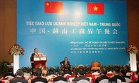 Promueven cooperación comercial e inversionista Vietnam –China