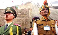 India y China planean establecer línea directa entre sus mandos militares 