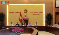 Sesionan XI reunión del Comité Permanente del Parlamento de Vietnam