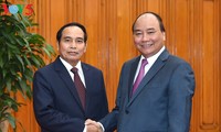 Vietnam está listo para compartir experiencias de desarrollo con Laos
