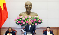 Premier vietnamita urge a adquirir las opiniones del Parlamento y superar las deficiencias