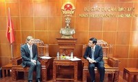 Vietnam busca fomentar la cooperación educativa con el Foro Económico Mundial