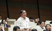 Parlamento vietnamita debate sobre la enmienda de la Ley de Topografía y Cartografía 