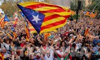 Registran pérdidas multimillonarias en España por crisis en Cataluña