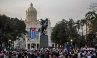 Inauguran una estatua del Héroe Nacional cubano José Martí