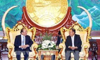 Vietnam reafirma compromiso de cooperación con Laos