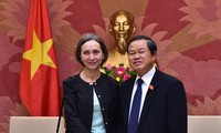 Vicepresidente del Parlamento vietnamita recibe a la embajadora mexicana