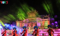Velada de demostración de Ao Dai en el Festival de Hue 2018