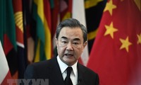 China y Singapur acuerdan respaldar el multilateralismo y el libre comercio