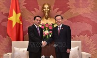 Parlamentos de Vietnam y Laos promueven medidas para estrechar lazos bilaterales