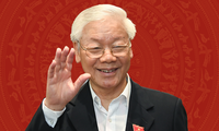 Máximo dirigente vietnamita felicita a los niños en ocasión de la Fiesta del Medio Otoño