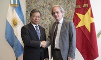 Delegación partidista de Vietnam realiza visita de trabajo a Uruguay y Argentina