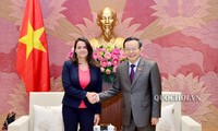 Vietnam y Hungría afianzan cooperación