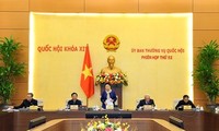 Inauguración de la 52ª reunión del Comité Permanente del Parlamento vietnamita