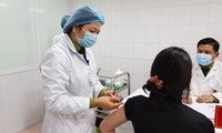 Vietnam termina la primera fase de pruebas de la vacuna Nanocovax