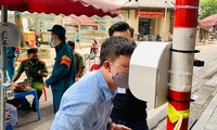 Un científico vietnamita crea “ojos inteligentes” para detectar casos de riesgo de infección por covid-19