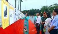 Exhiben fotos y documentos valiosos sobre el presidente Ho Chi Minh