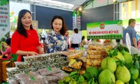 Feria de productos agrícolas de Quang Nam 2022 atrae a numerosos visitantes