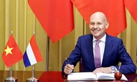 Países Bajos desea cooperar con Vietnam por intereses comunes